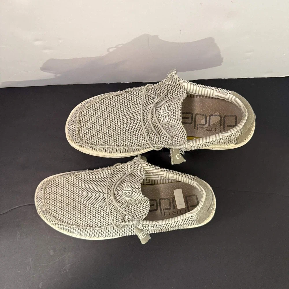 Hey Dude Wally Sox Ash Mens Slip On Loafers Sneakers Gray US 8